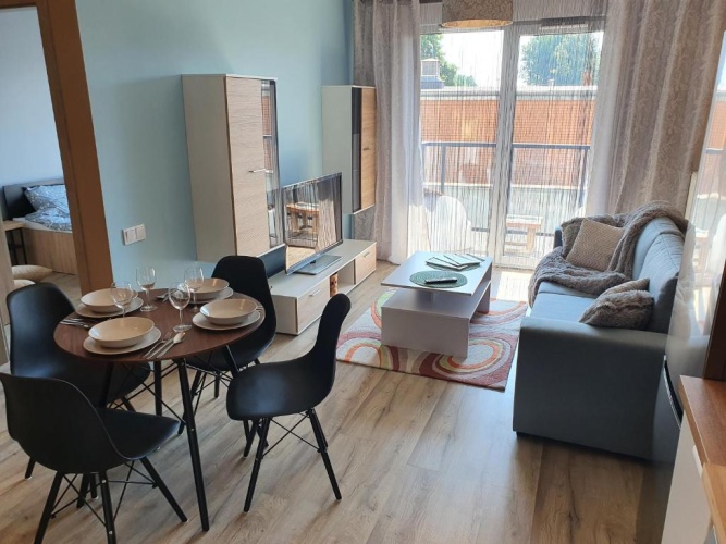 1 Bedroom Apartment