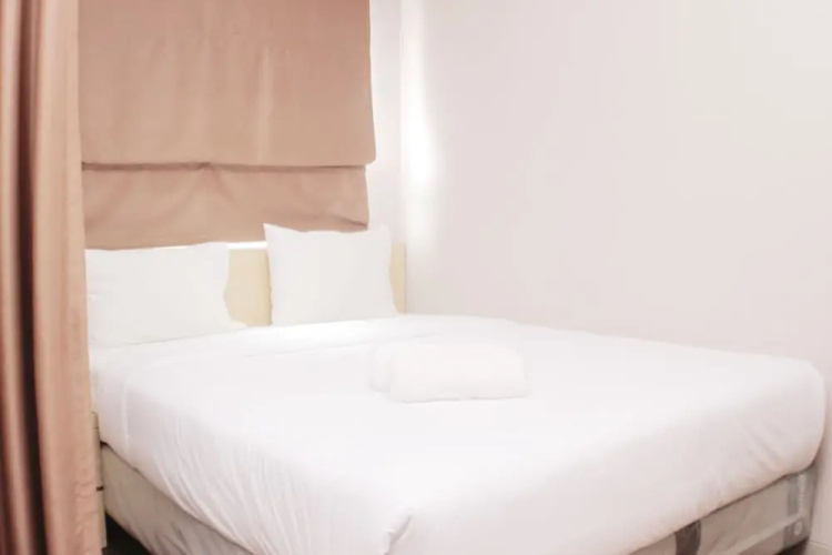 Cozy And Nice Studio At Oasis Cikarang Apartment