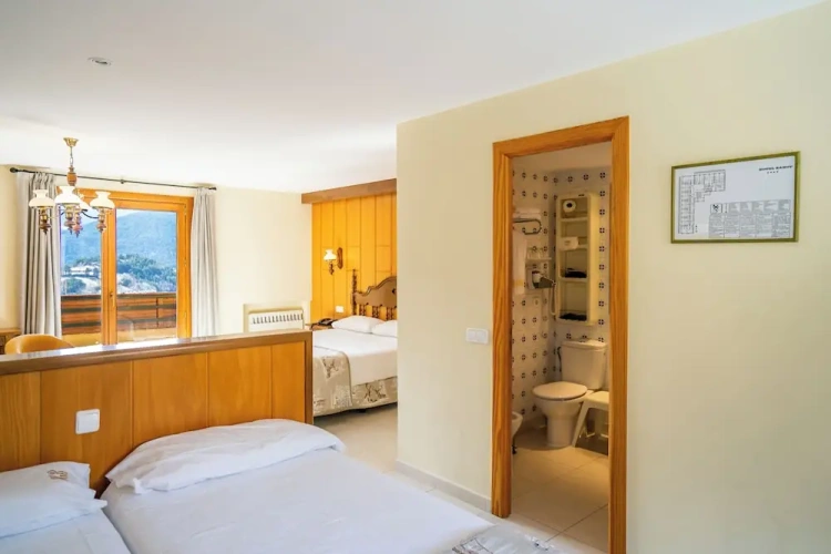 Standard Quadruple room