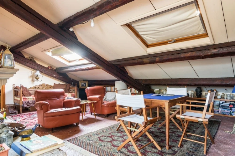 3 Bedrooms Apartment with balcony