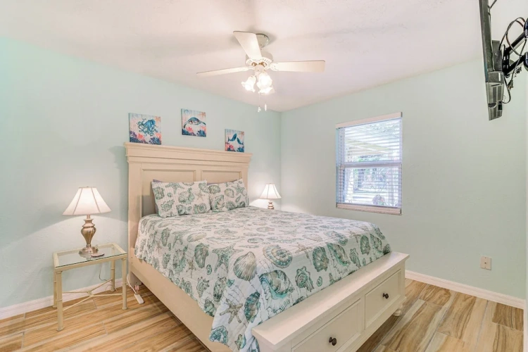 3 Bedrooms Cottage