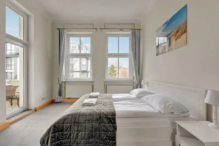 Grand Apartments