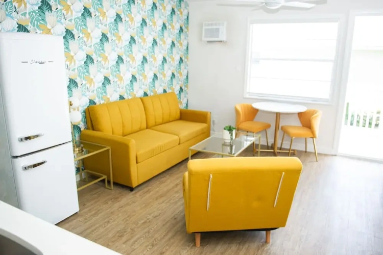 Standard Double room with balcony and with bay view