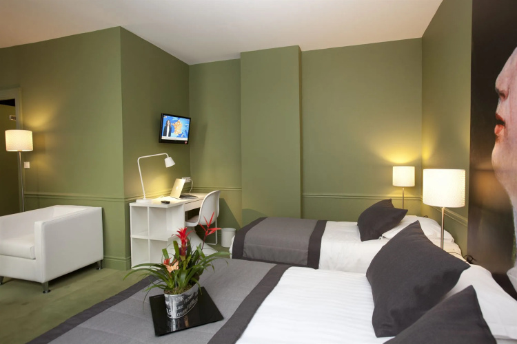 Hotel Cecyl Reims Centre
