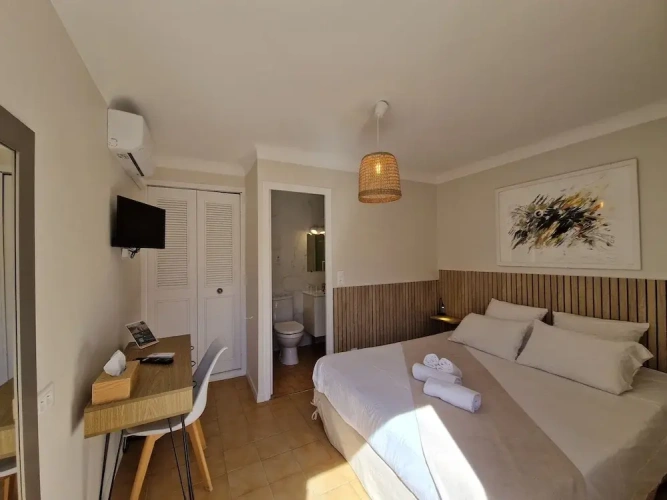 Comfort room