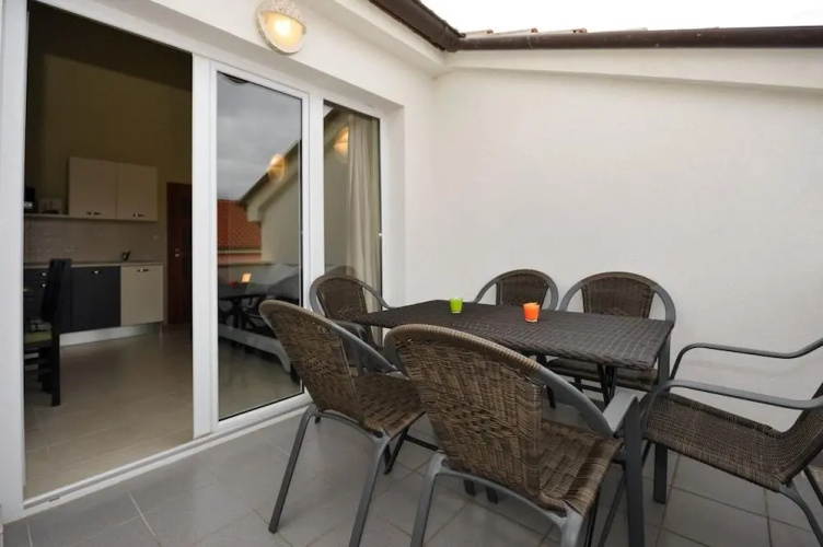 Apartments Kruno