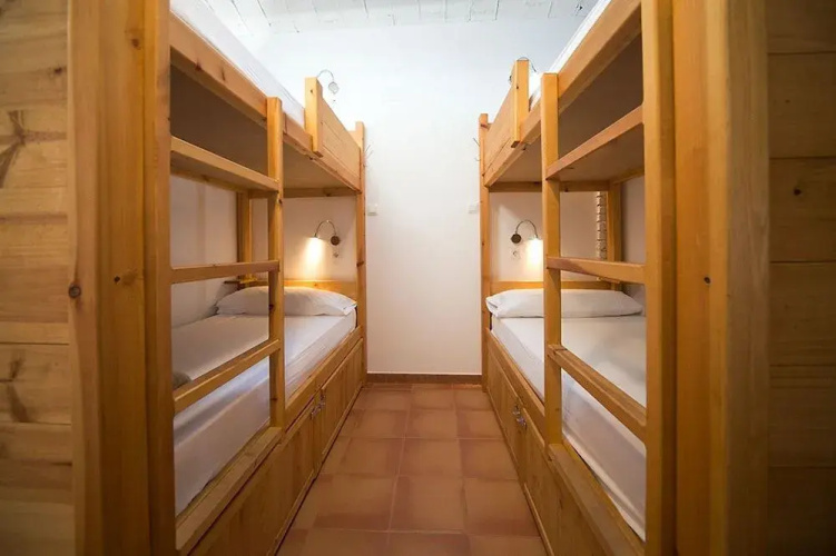 Crux Albergue