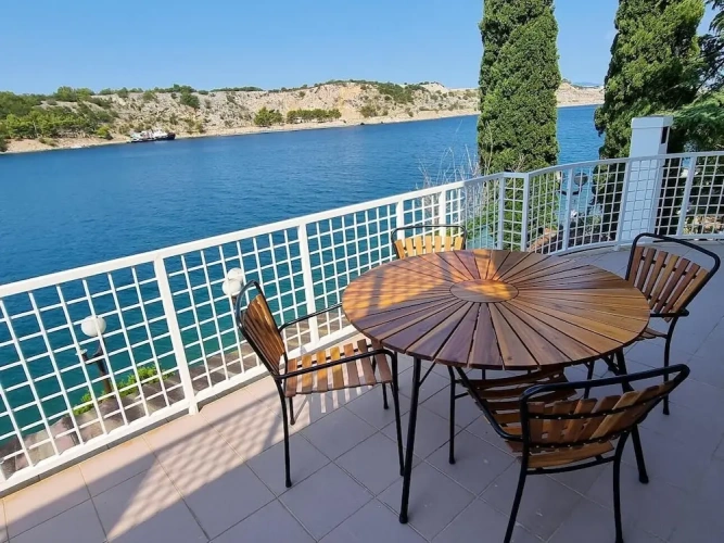 Standard Double room with balcony and with sea view