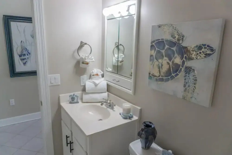 Pavilion Palms 204c