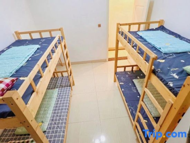Bed in Dorm (male dorm)