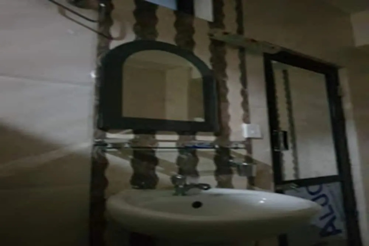 Hotel Crown