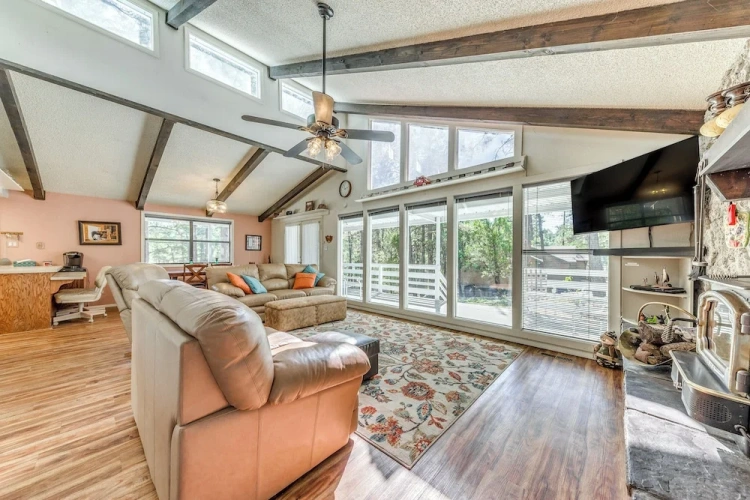 3 Bedrooms Cottage