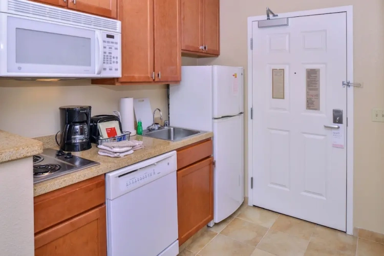 1 Bedroom Suite