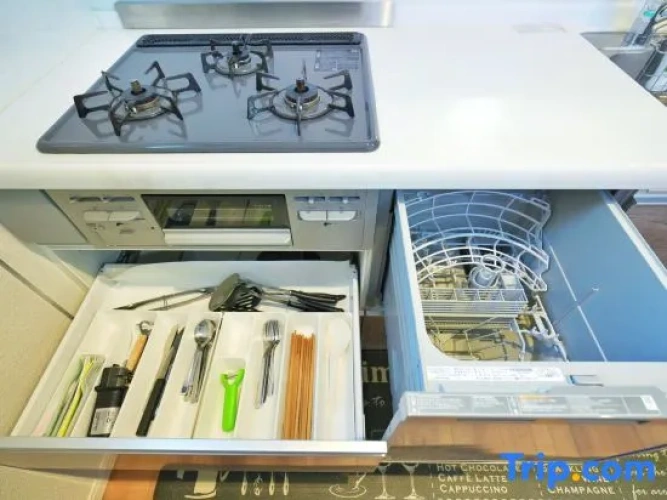 LDY　YINGKAHOTEL TABATA VILLA 5MIN to Bus Station SHICHIKA XT2613
