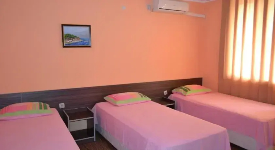 Guest house Tangra