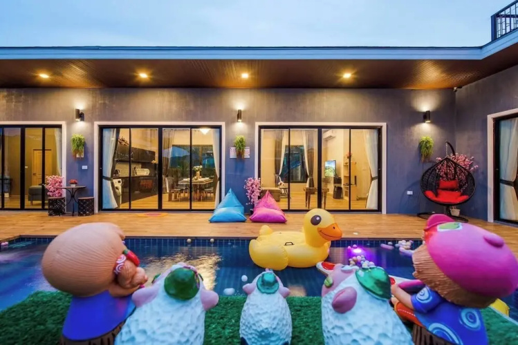 Orange Private Pool Villa, Near Cham Am Beach
