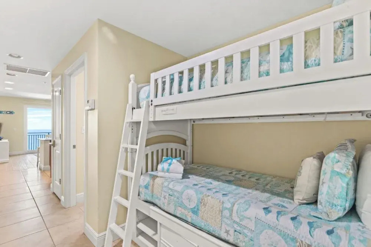 Sterling Breeze 1105