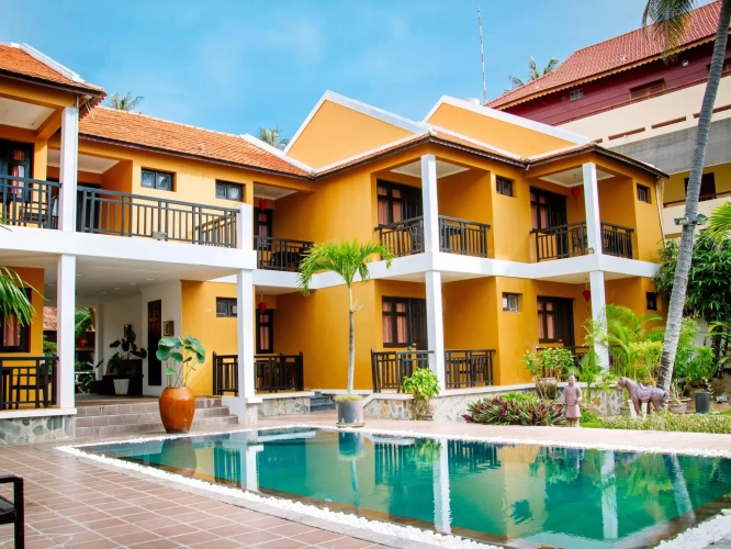 Bungalow with balcony and with sea view