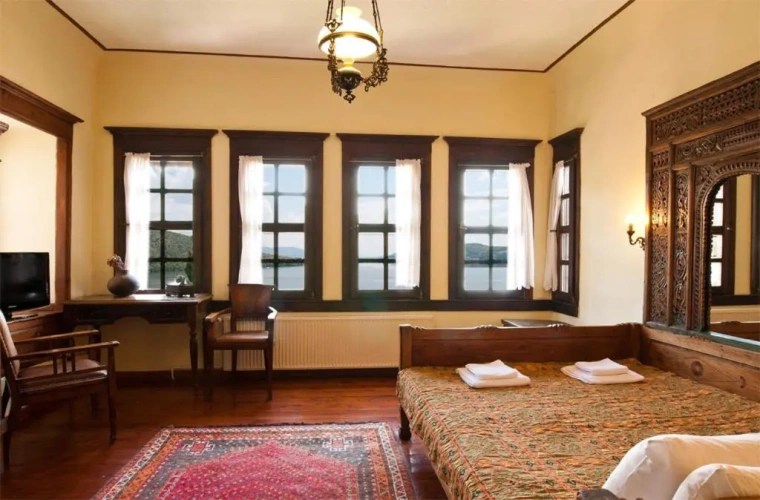 Deluxe Double room with view