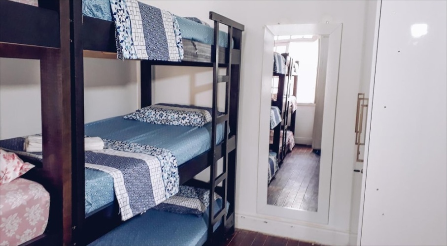 Hostel Santana