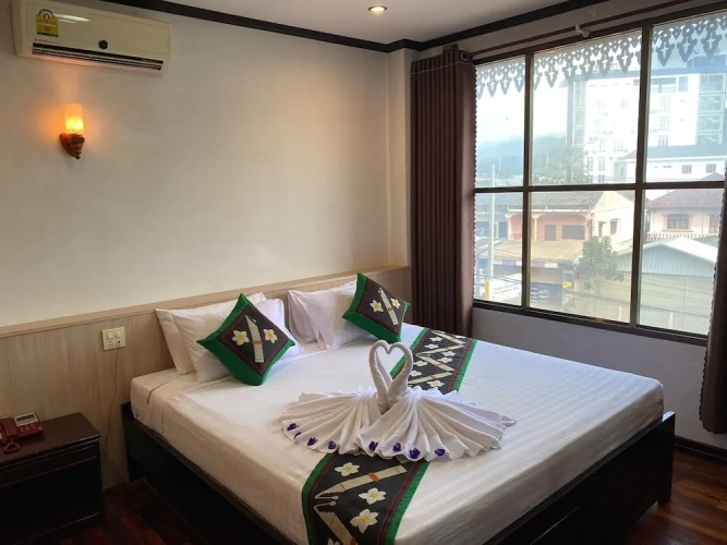 Anoulackkhenlao Hotel