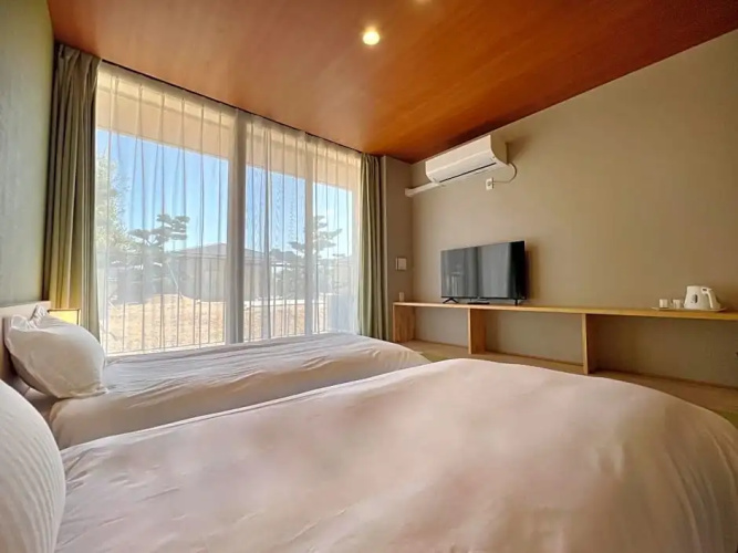 Pine Villa