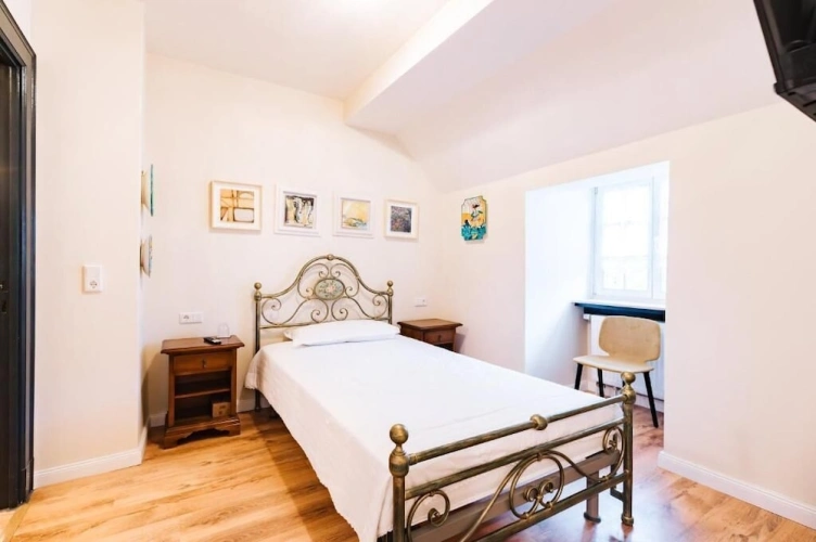 Standard Single room with garden view