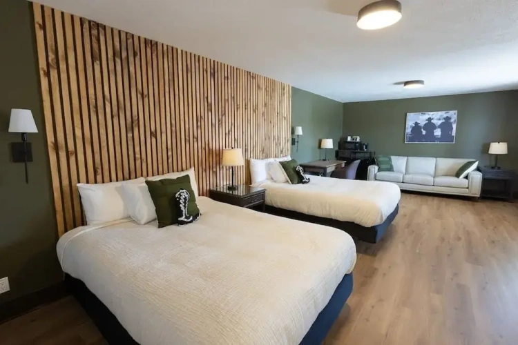 Standard Family room
