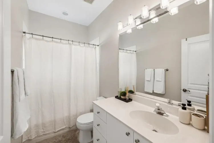 Modern Oasis 4 Bedroom Home