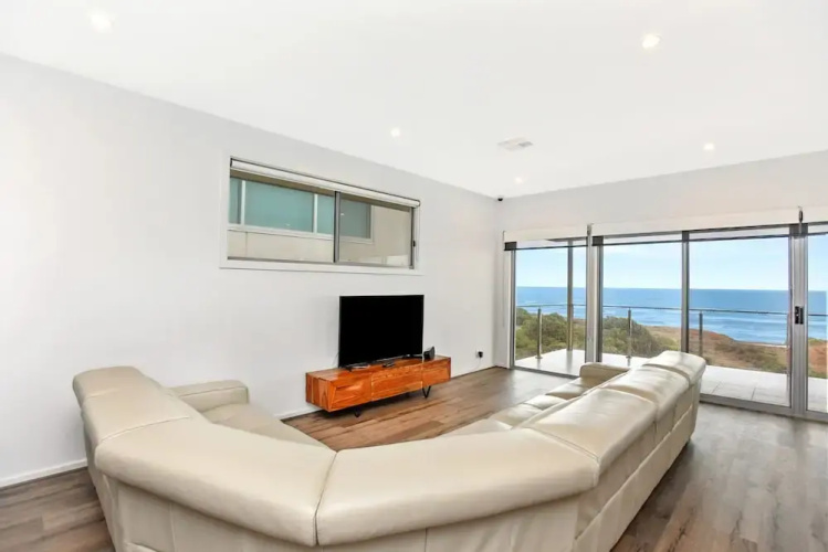 Avaya Sellicks Beachfront Getaway- Wifi