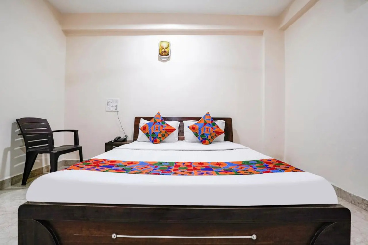 Fabhotel Rahul Executive