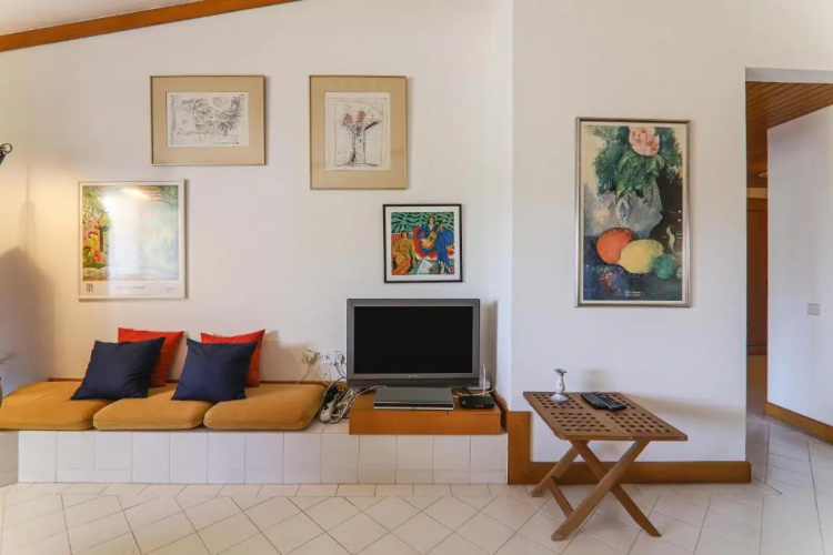 Apartment Dansk