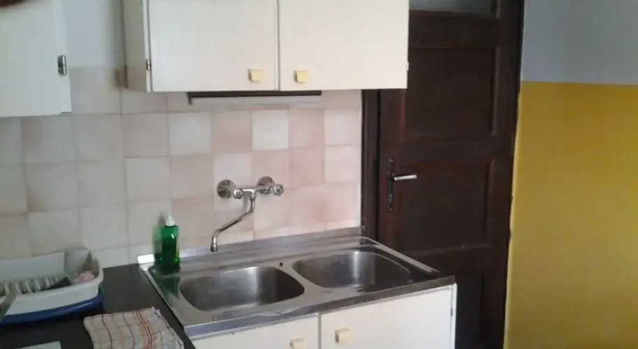 Apricot Hostel