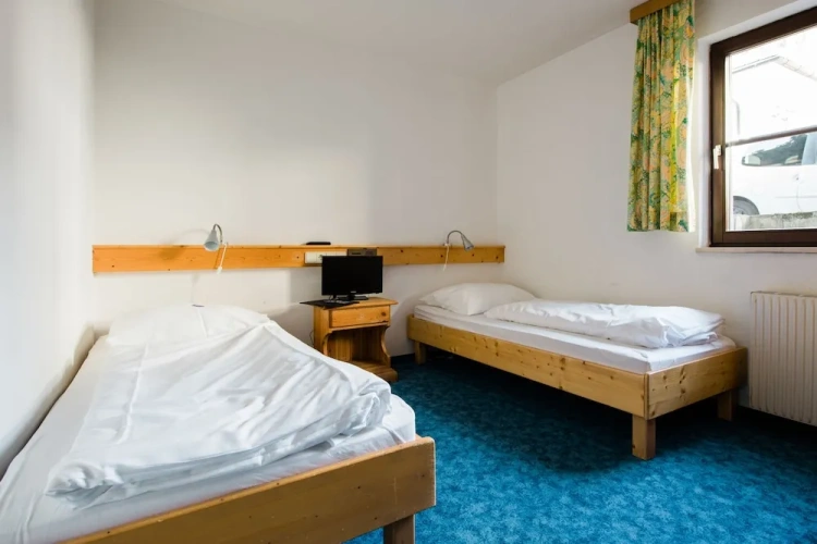 Economy Twin room
