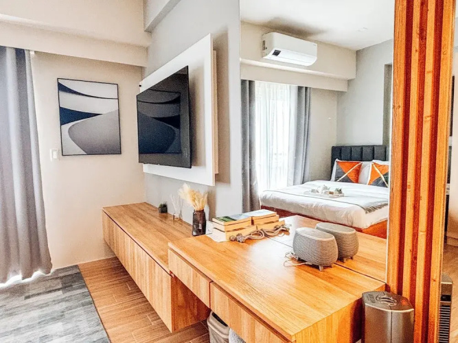 Luxe City Studio Hideaway