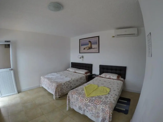 Standard Triple room with pool view