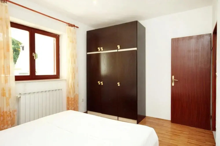 Natali - 5 M From the Beach - A6