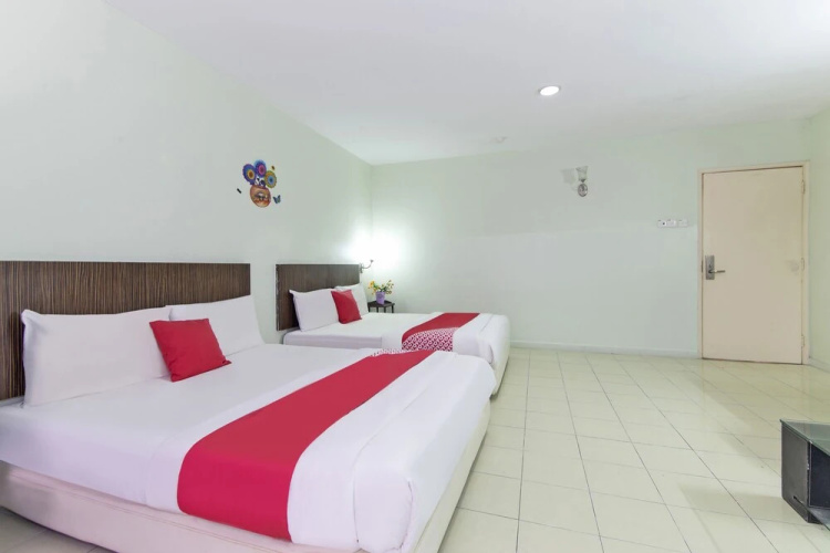 OYO 329 Suntex Hotel
