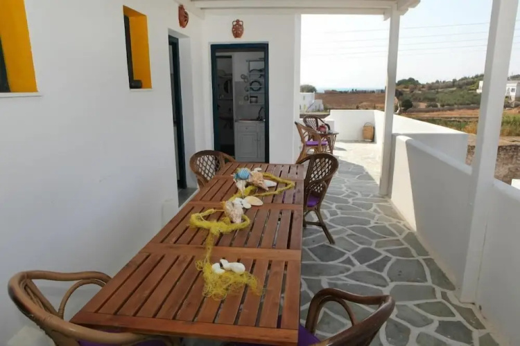 Stavros Studios