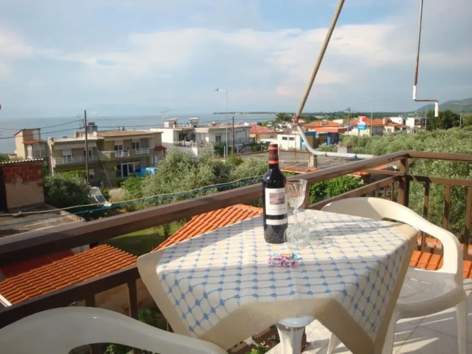 Studio with sea view