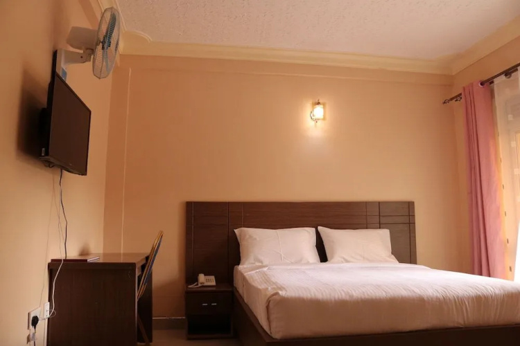 Agenda 2000 Hotels