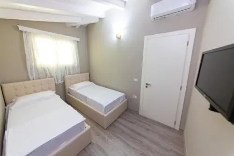 Hotel Roi