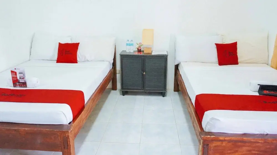 RedDoorz Plus @ Catarman Dauis