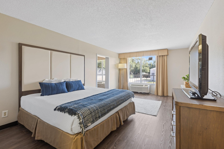 Ramada by Wyndham Houma