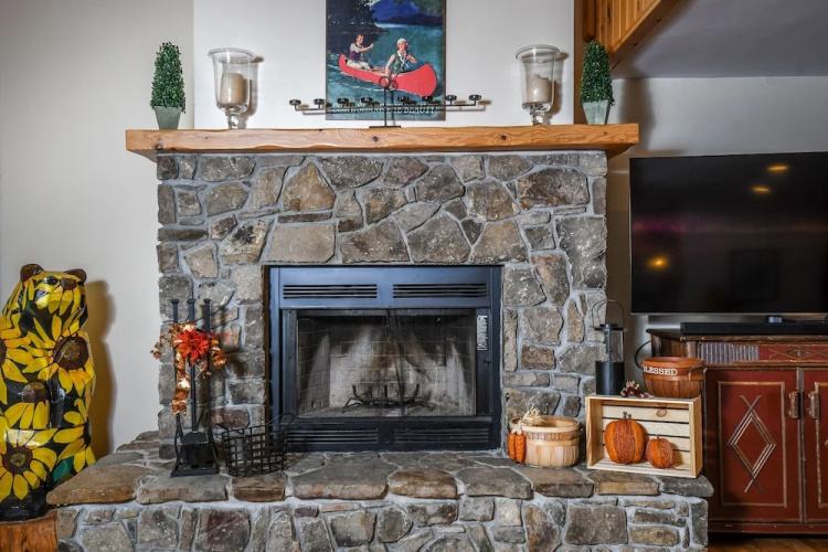 Paradise at Deep Creek 7 Bedroom House