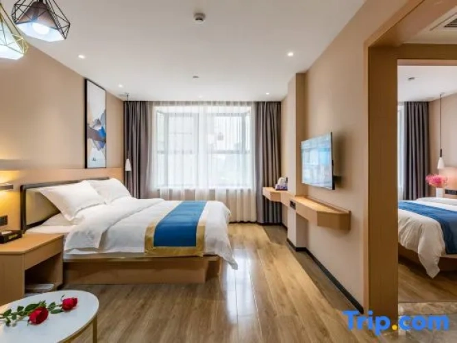 2 Bedrooms Luxury Family Suite