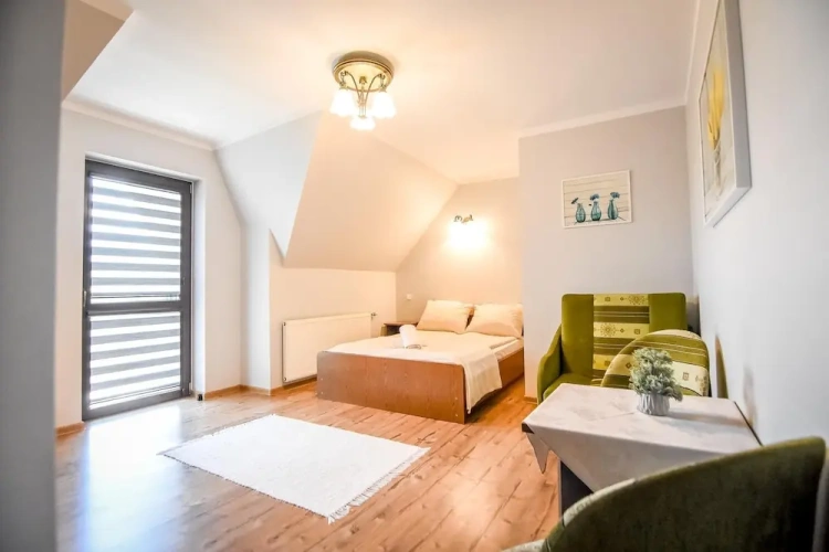 Deluxe Studio with balcony