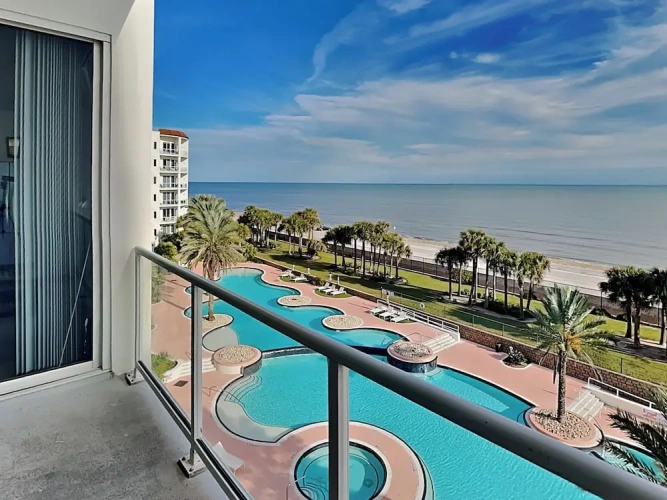 2 Bedrooms Standard room with balcony