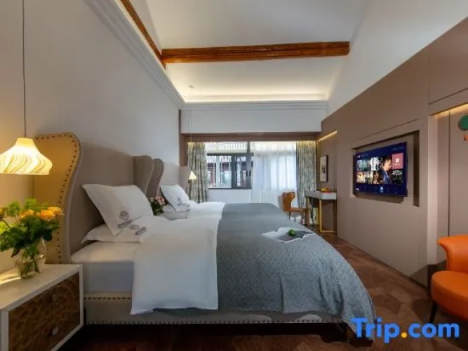 Standard Twin Family room