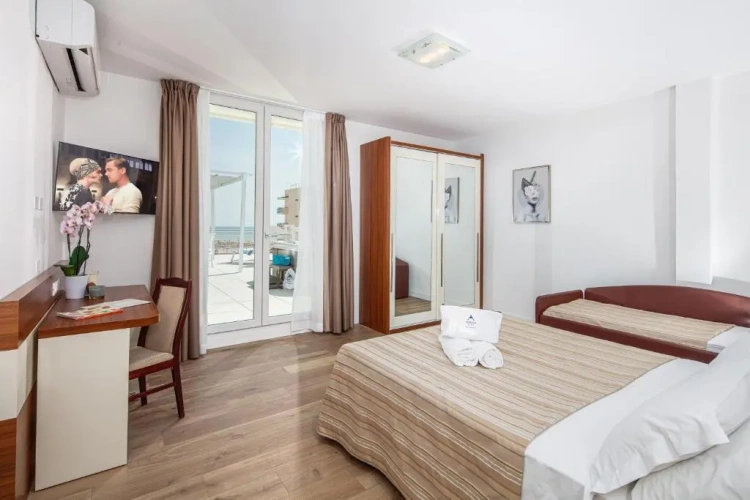 Comfort Quadruple room